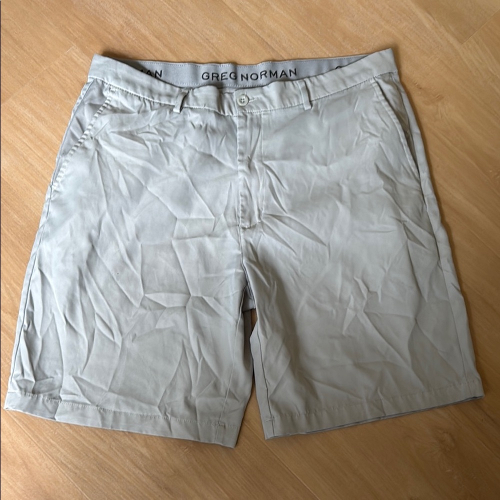 EUC Greg Norman Collection Men's Golf Shorts